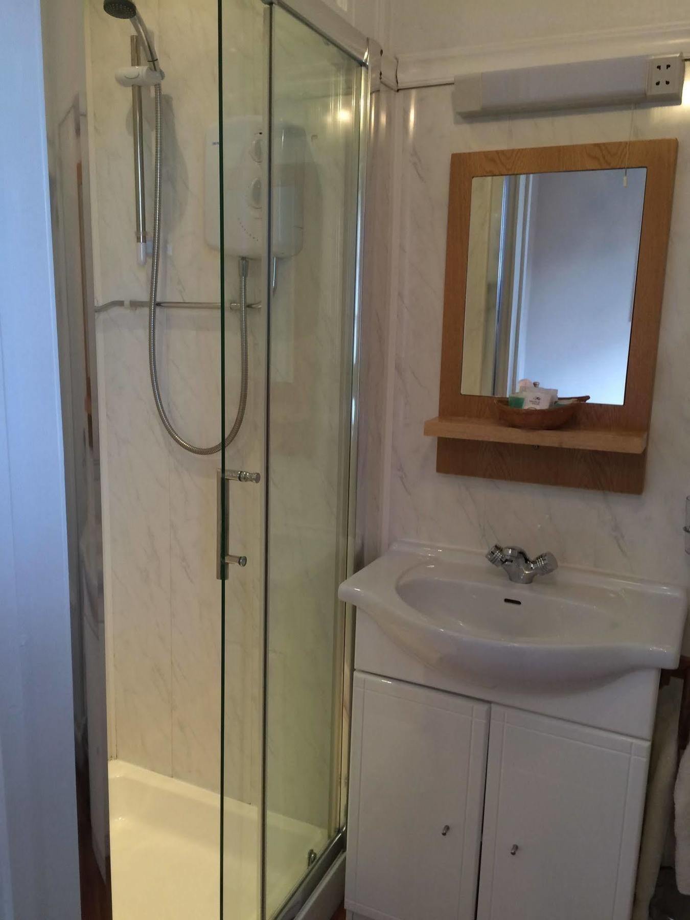 Hilbury Court Hotel Trowbridge Bagian luar foto